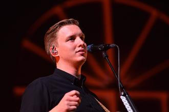 GEORGE_EZRA_3