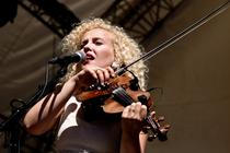 001CurlyStrings