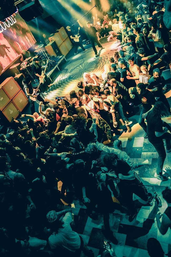 9_KNOCKED-LOOSE