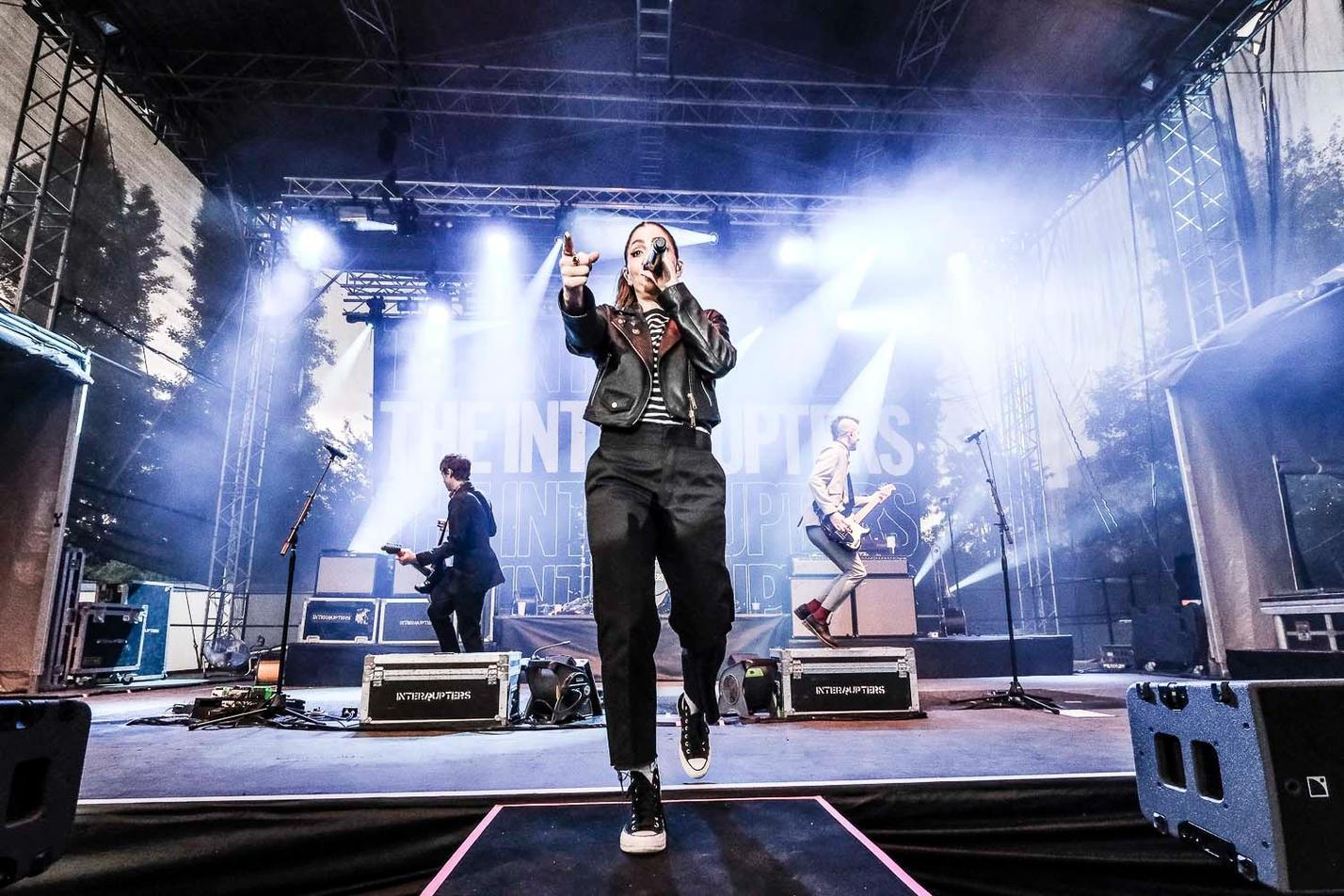 TheInterrupters (1)
