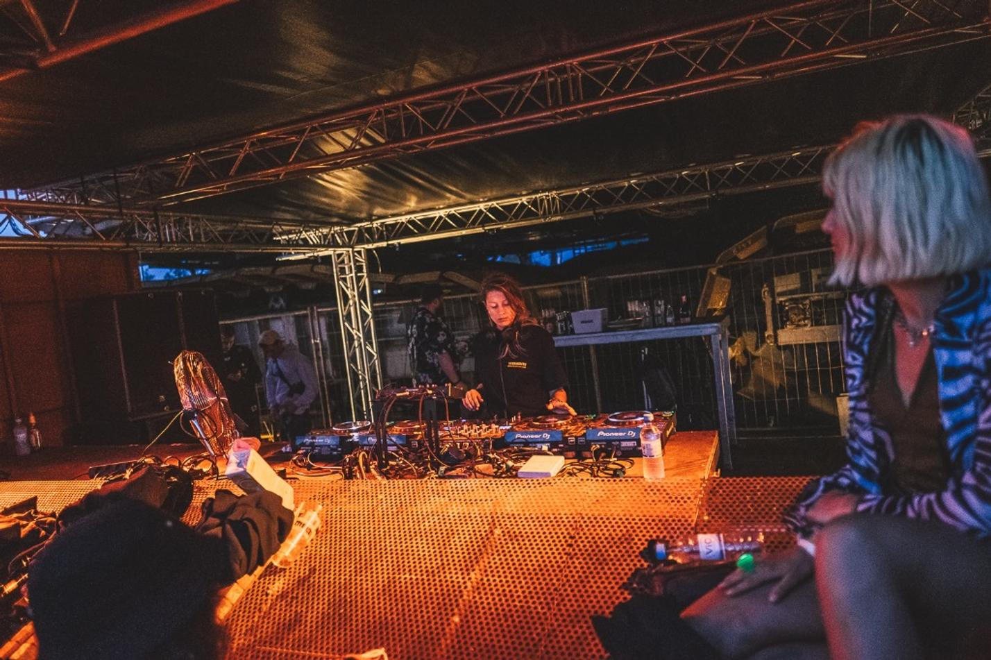 27_Charlotte de Witte
