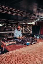 11_Leon Vynehall
