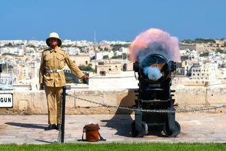 Valletta Saluting Batter