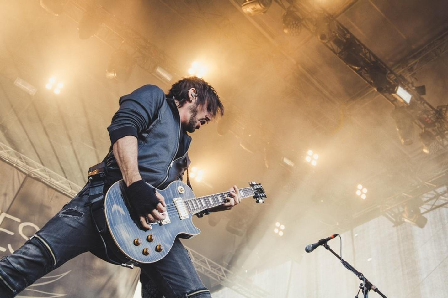 Sick Puppies 1