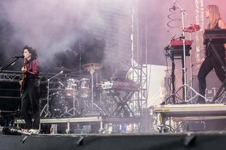 Anna Calvi (3)