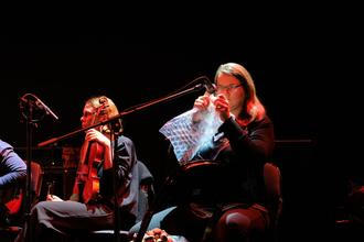 Bratislavsky_improvizačny_orchester_2 (1)