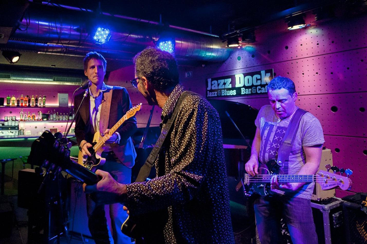 Guitar Ray & The Gamblers feat (14)