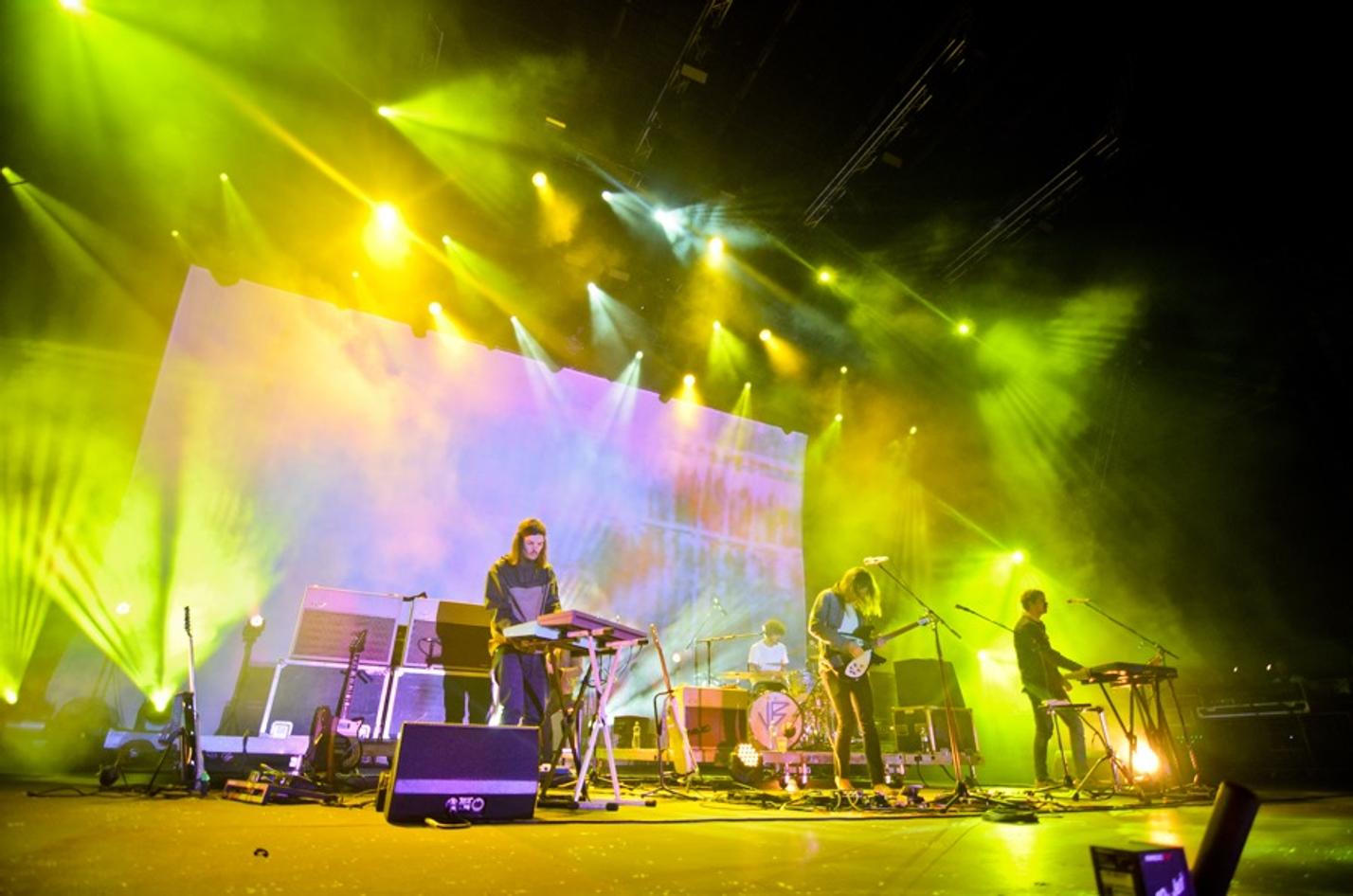 2228_tame_impala