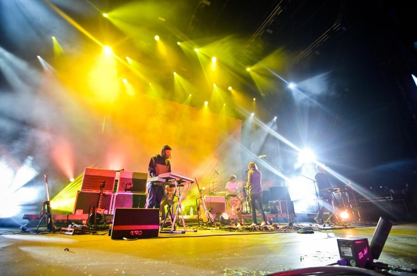 2235_tame_impala