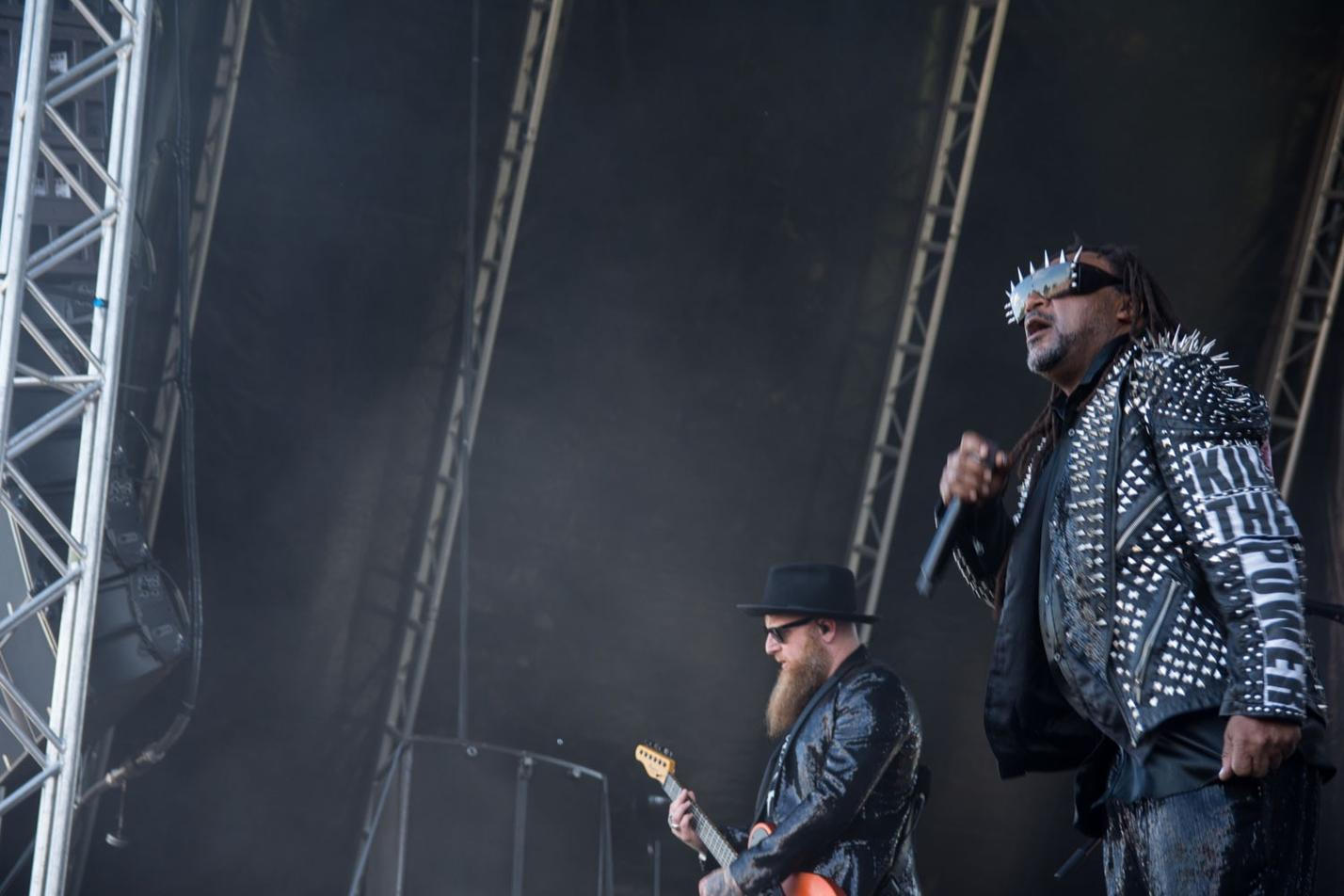skindred (3)