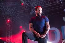idles (4)
