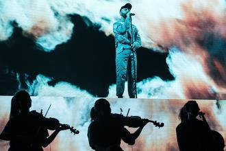 9. Woodkid