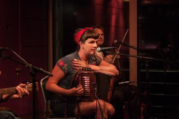 Sarah Savoy Cajun Trio_Jazz Dock 2