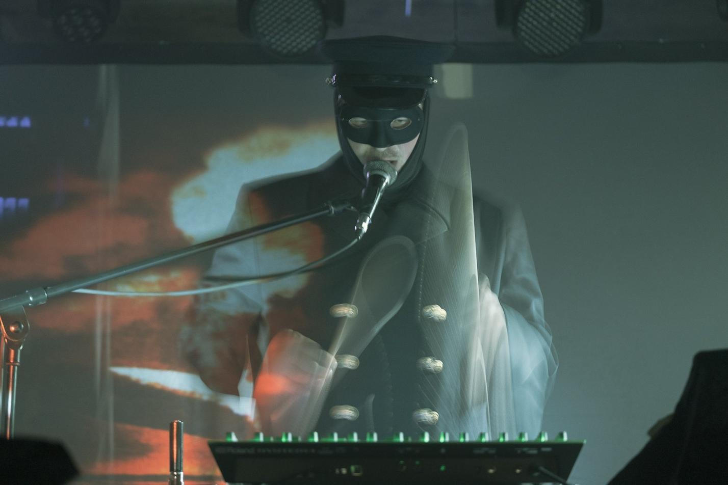 BlindRulerCursedLand