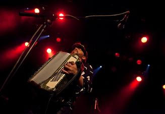 Winston McAnuff & Fixi_14