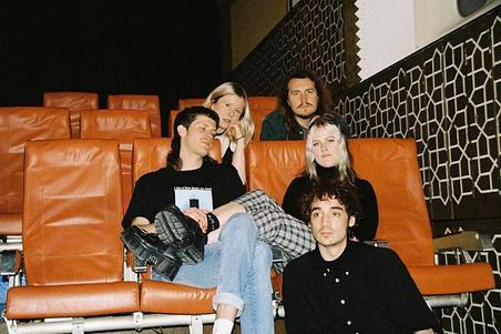 fullmoonzine.cz