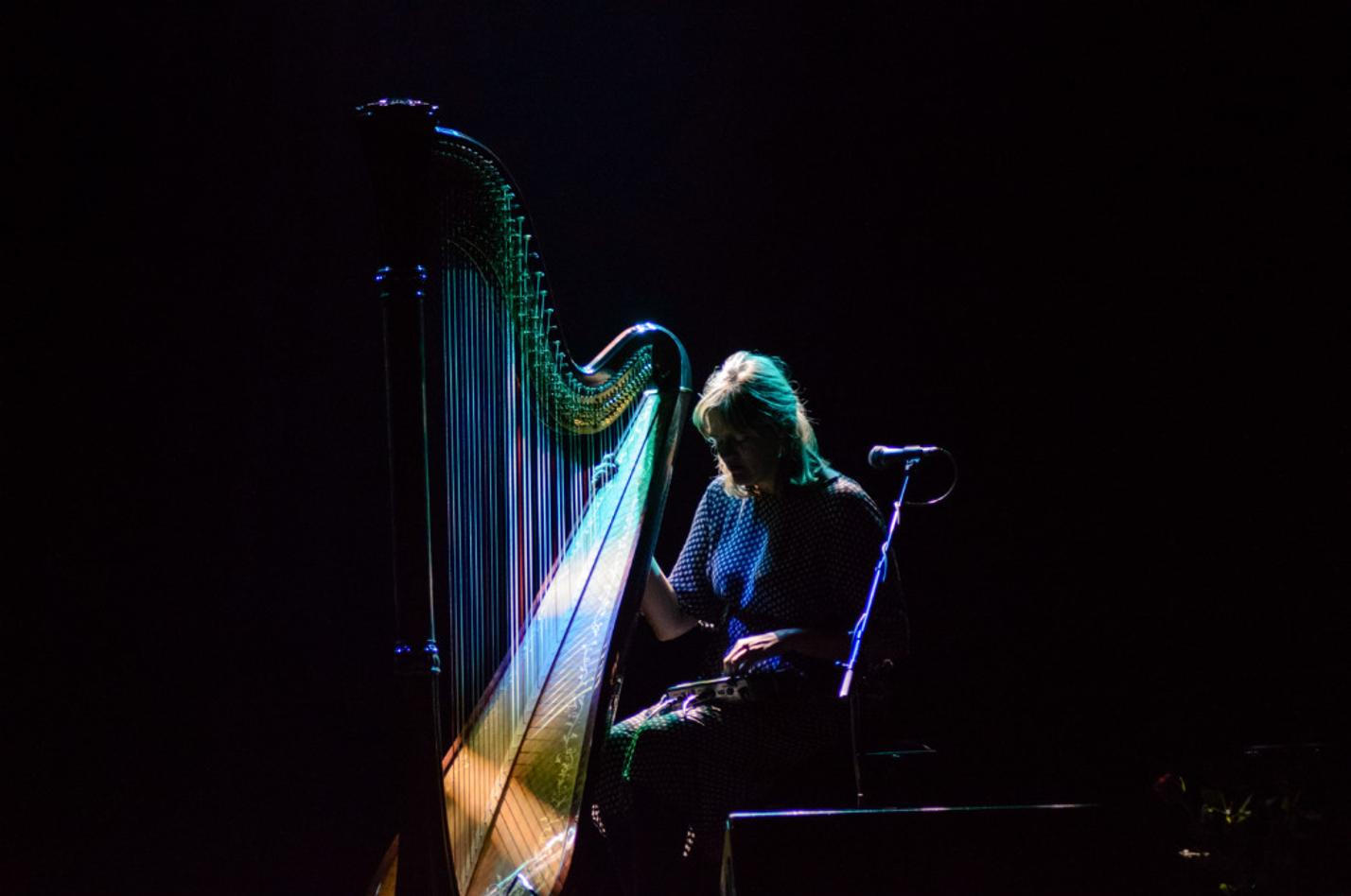 Mary Lattimore 04