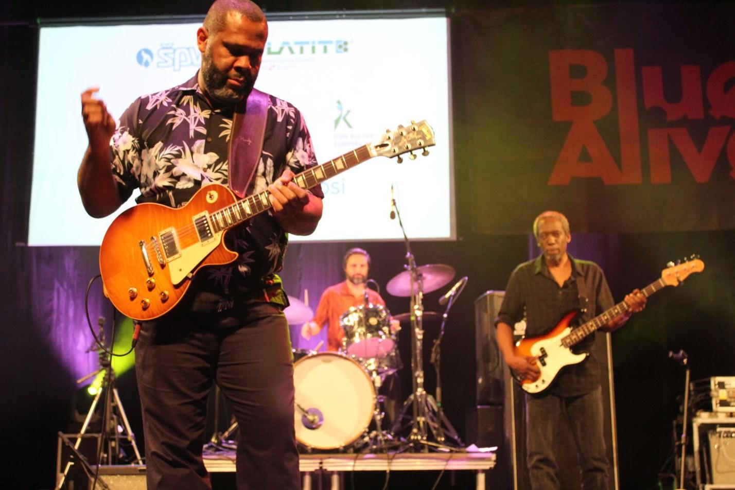 Kirk Fletcher (3)