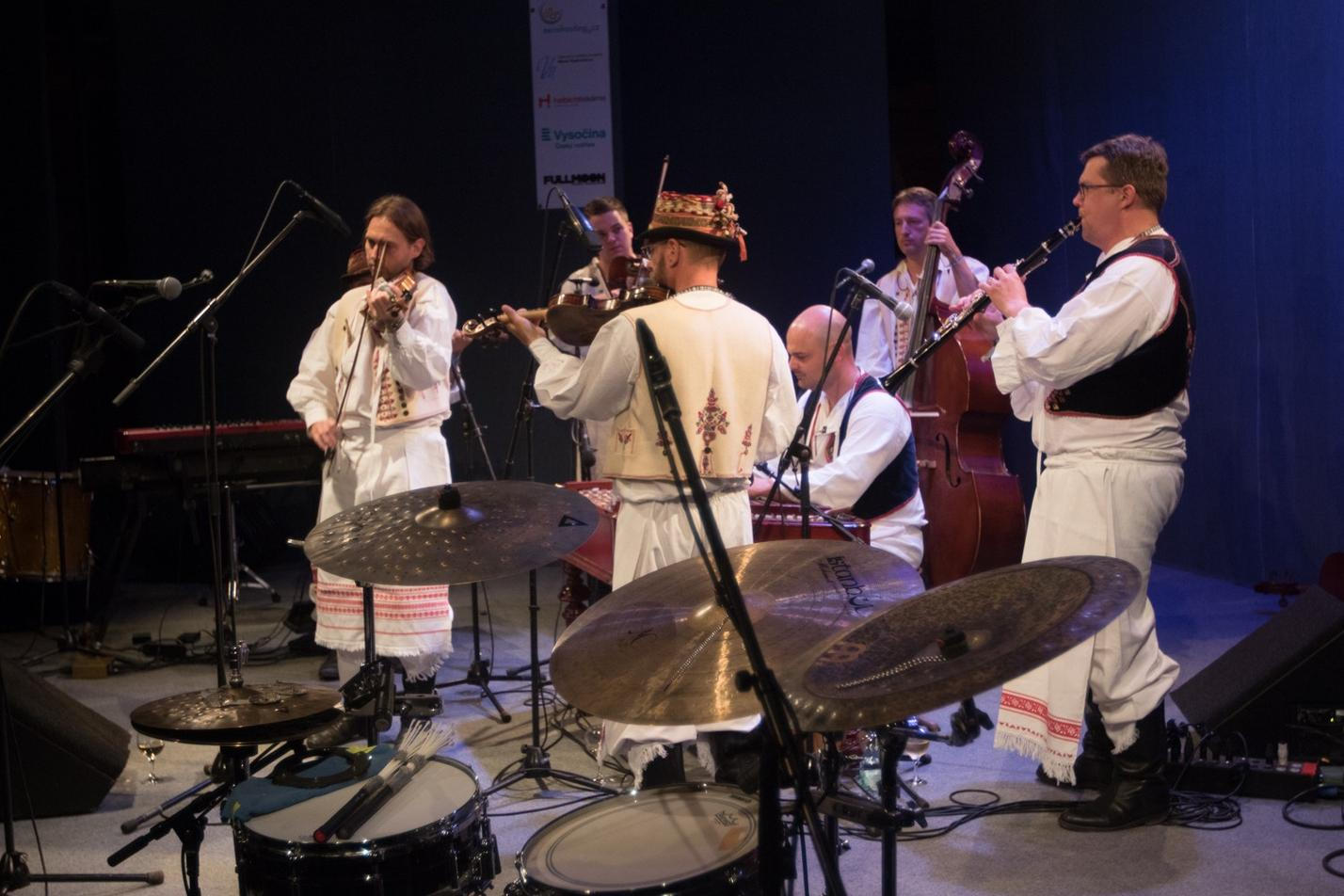 HLASY STARÉHO SVĚTA
