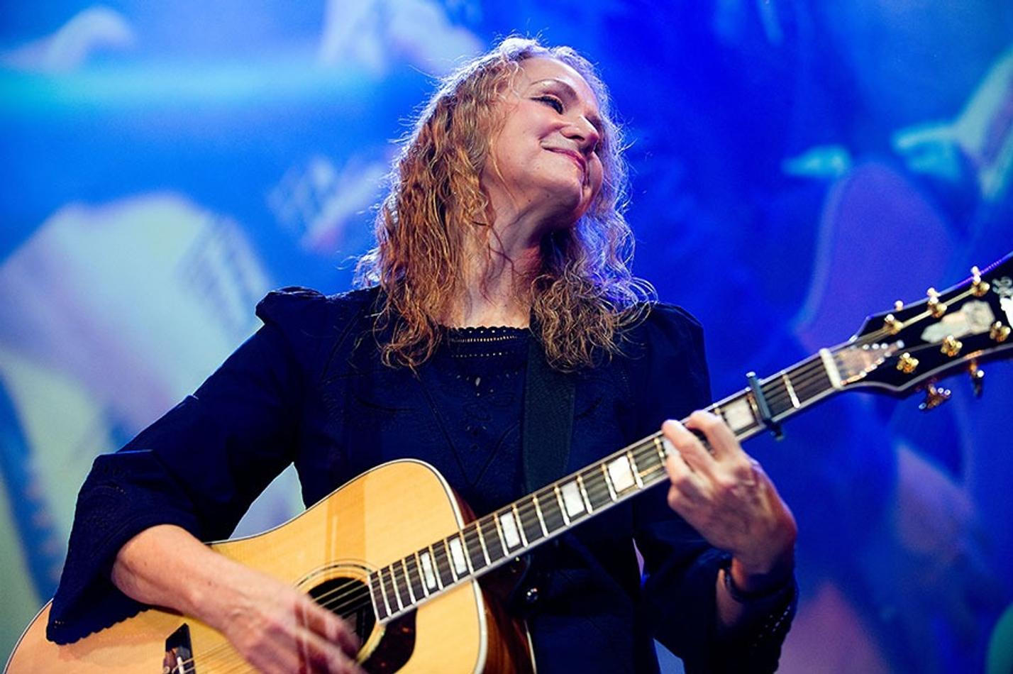bluesalive2018-16-joan-osborne (1)