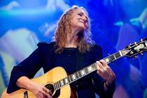bluesalive2018-16-joan-osborne (1)