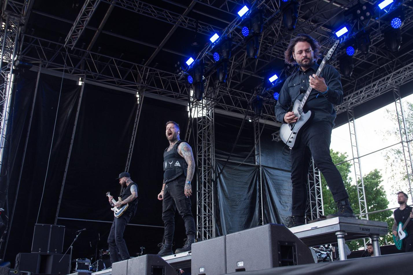 bury tomorrow (1)