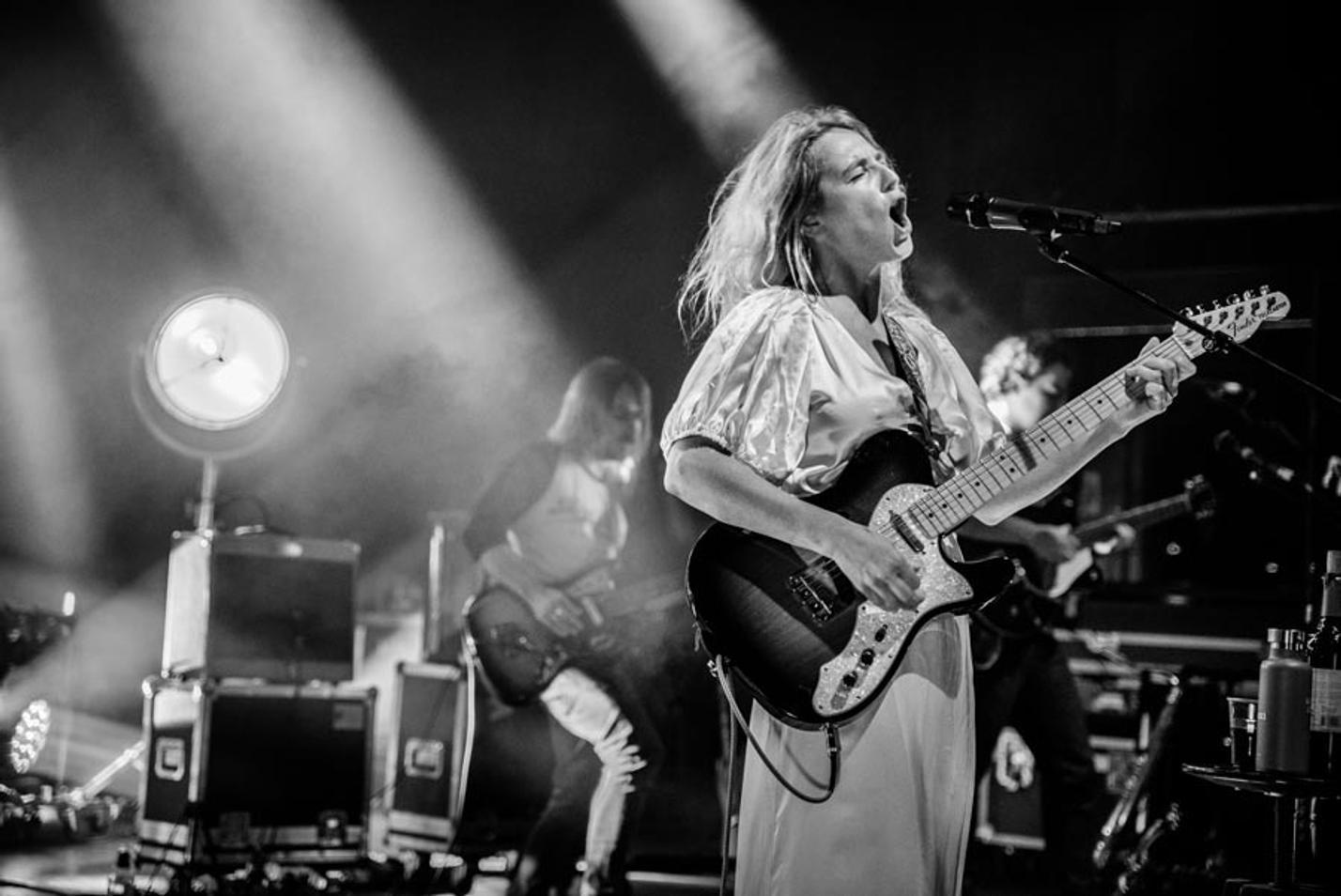 Lissie @Sheperds Bush-08