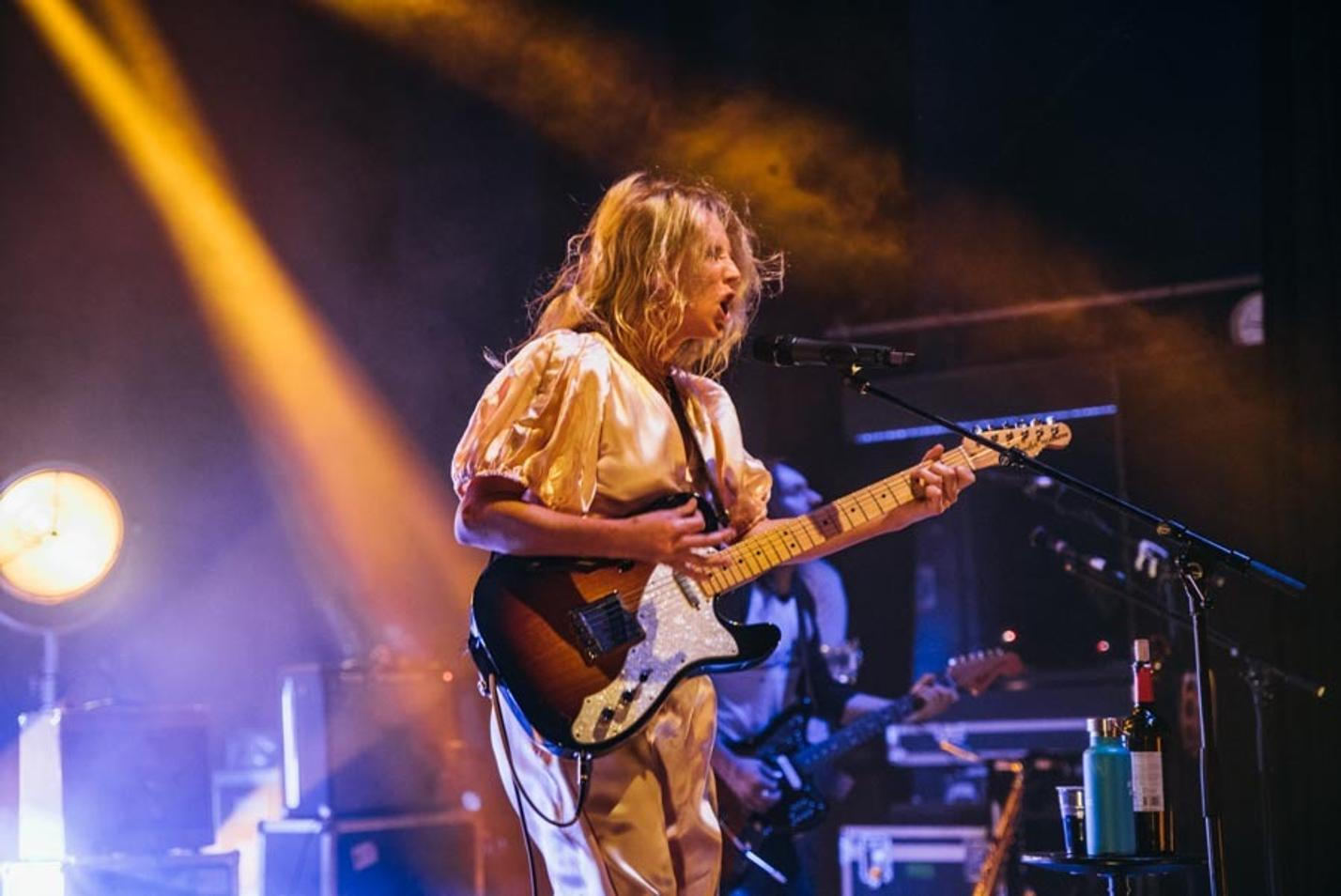 Lissie @Sheperds Bush-07