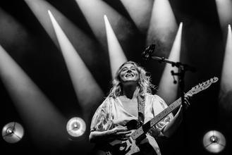 Lissie @Sheperds Bush-05