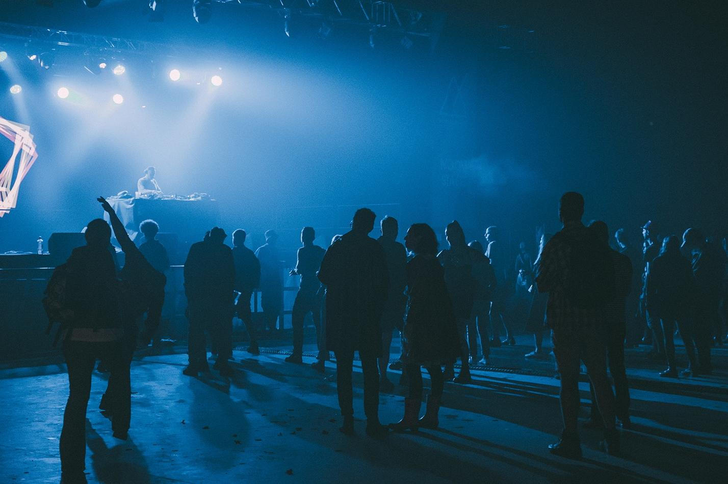 ELECTRO STAGE