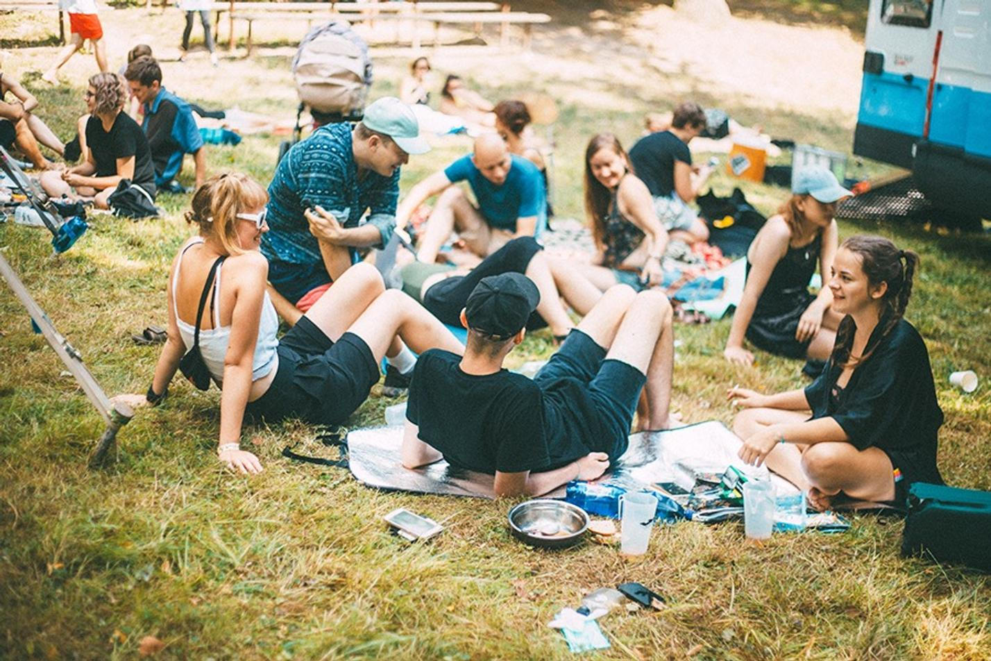 :))