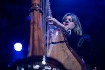 09_mary_lattimore_humming_amps_tt