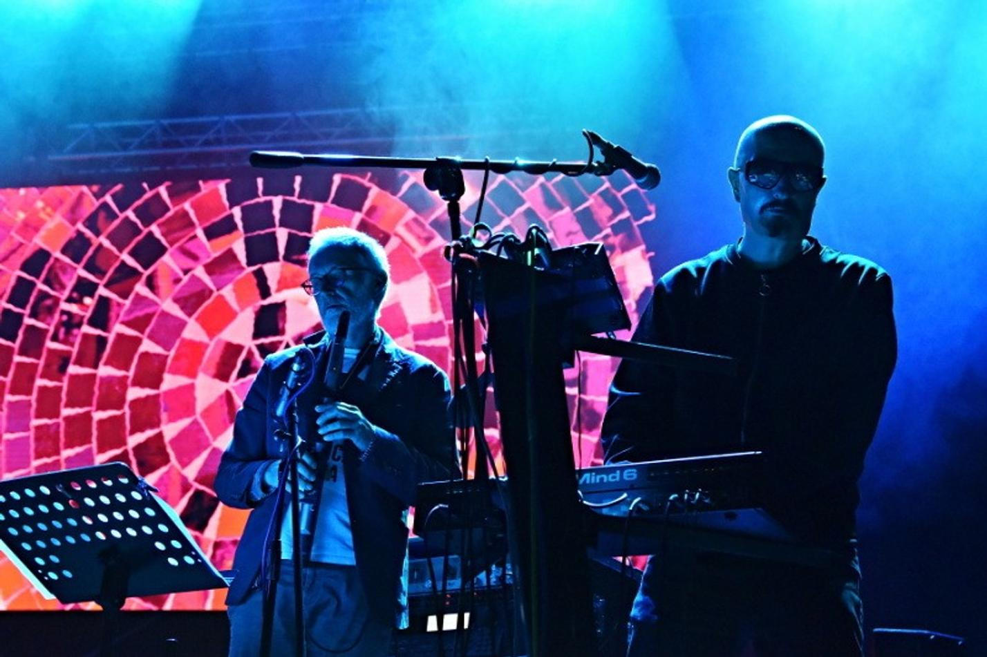 33-Moimir Papalescu & The Nihilists