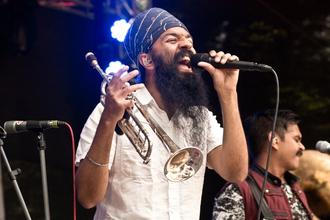 001RedBaraat