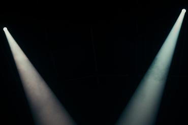 05_Woodkid