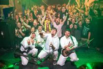 16_Gutalax_Banf&Fans