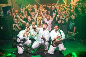 16_Gutalax_Banf&Fans