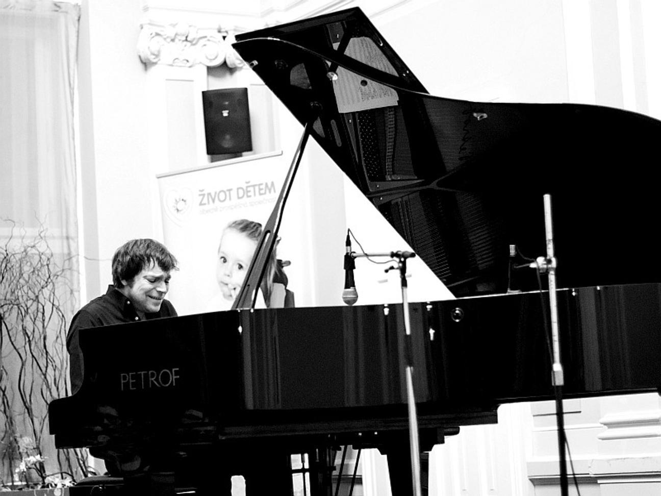 Marc Schmolling