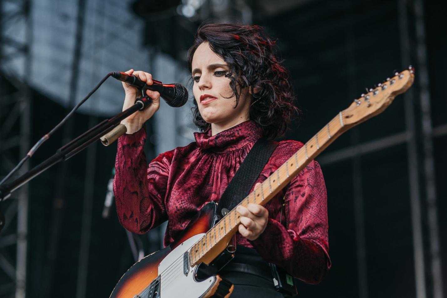metronome_anna calvi-2