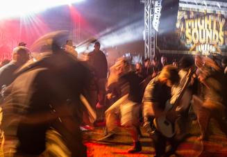 Lighthouse Keeper (2)