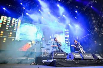 3180_2cellos