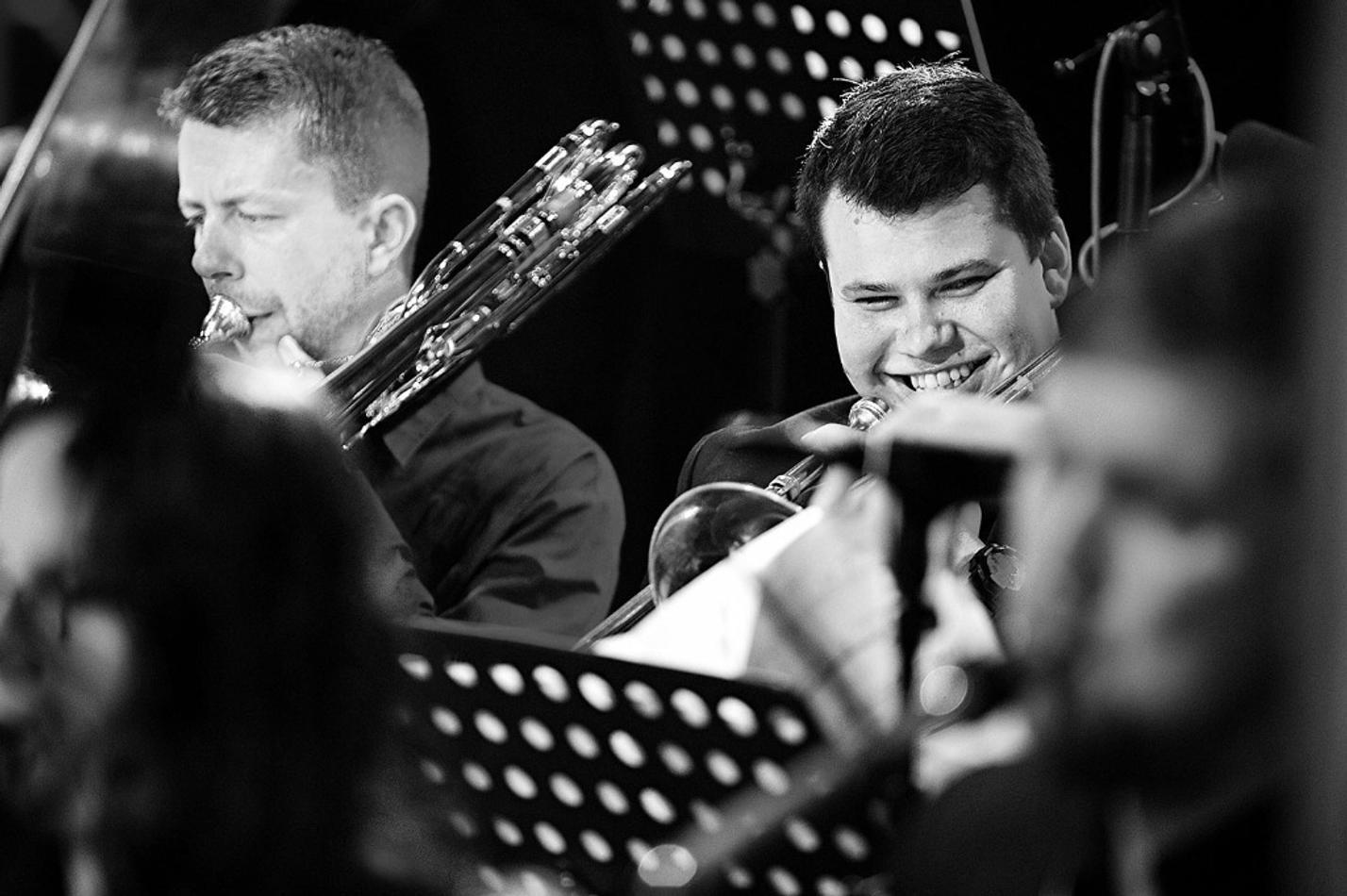 Jazz-Dock-Orchestra-2