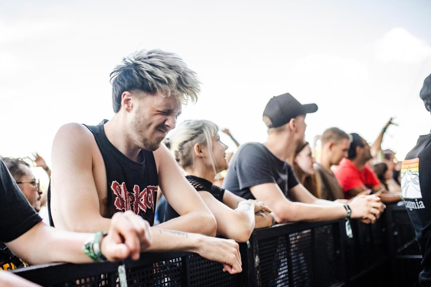 Fans (5)
