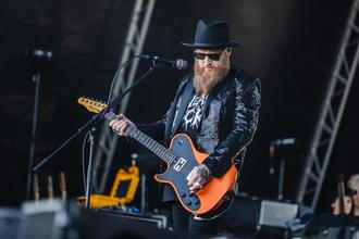 Skindred2