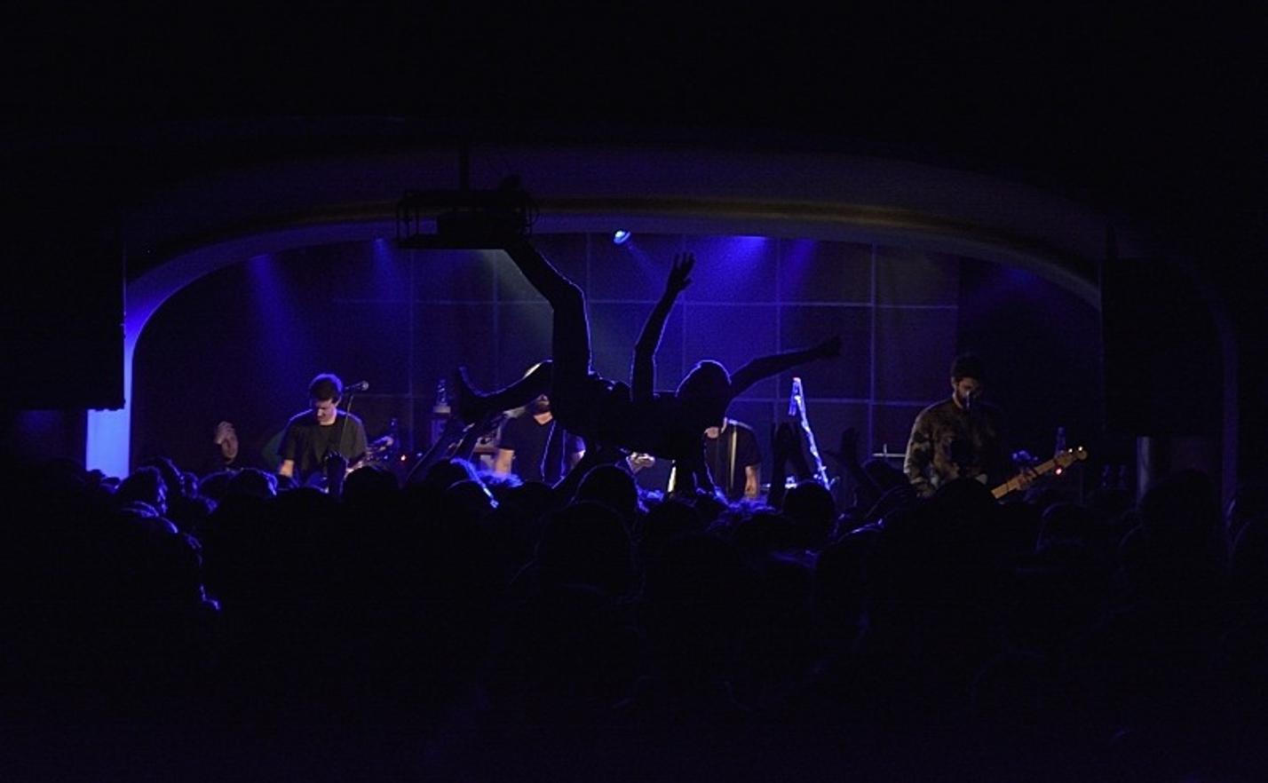 013_Touché Amoré
