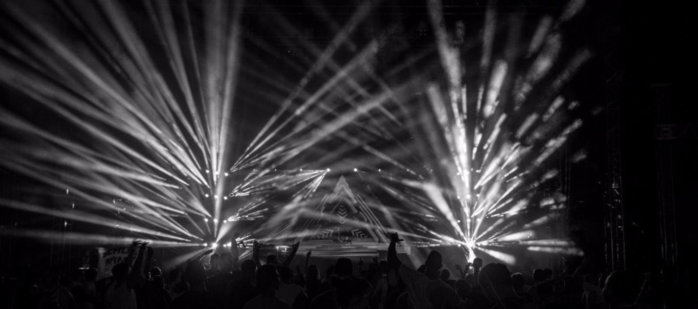 03_Neon Festival