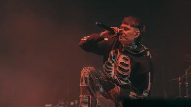 Nothing Nowhere (5)
