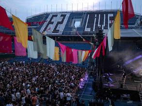 F2Live_atmo_after_den_2_9
