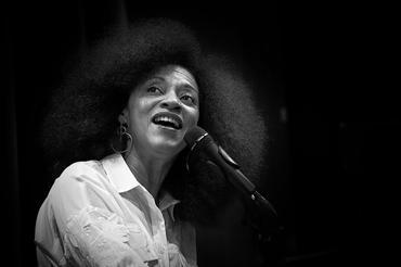 Janny McPherson Trio2