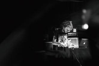 2 Hyenxxx & Násilník